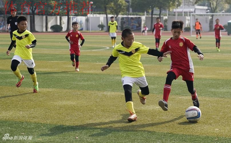 燕京啤酒2017中国足协杯种子计划进校园活动举行 燕京啤酒2017中国足协杯种子计划进校园活动举行